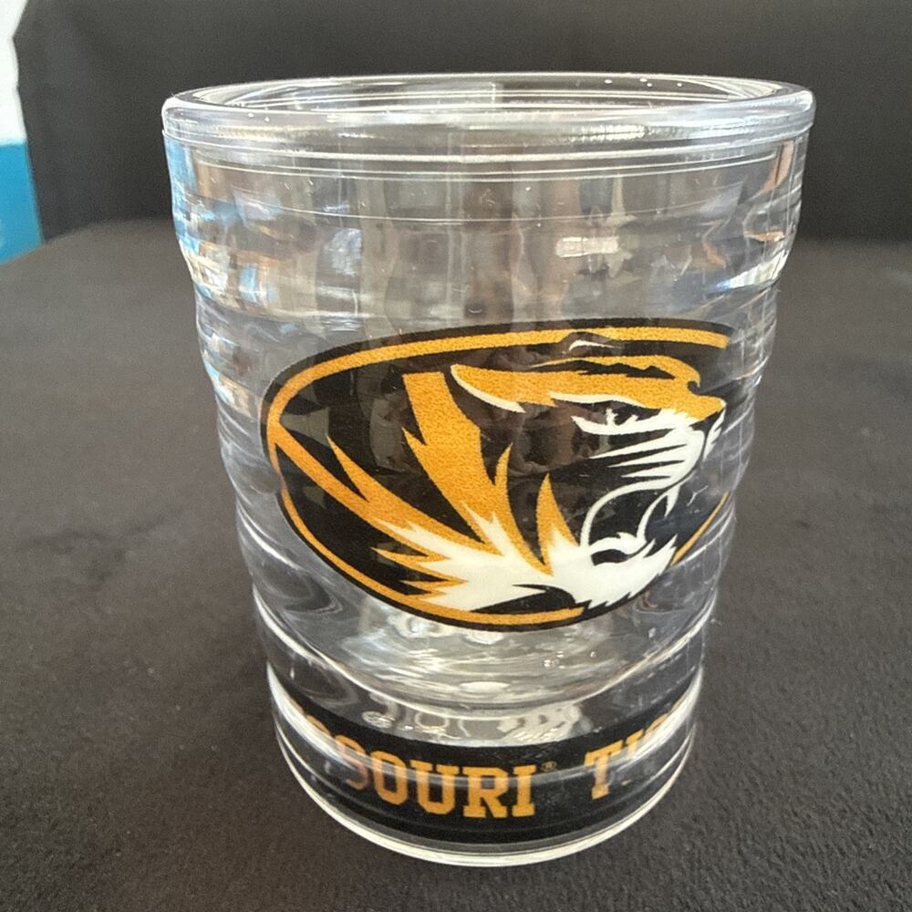 Tervis Tumbler PLASTIC SHOT GLASS University Of Missouri Mizzou Tigers RARE!!!